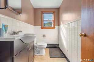 50 Smith St, New Britain, CT 06053 - Photo 18