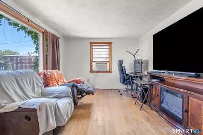 50 Smith Street, New Britain, CT 06053 - Photo 6