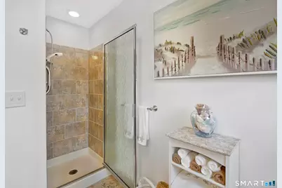 17 College Street, Old Saybrook, CT 06475 - Photo 24
