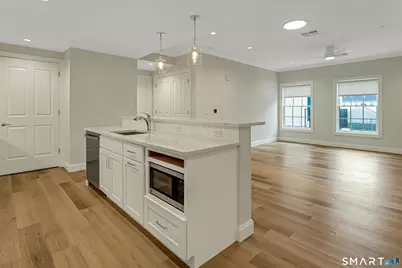 440 Heights Road #205, Darien, CT 06820 - Photo 2