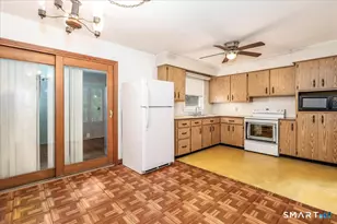 25 Meadowbrook Rd, Danbury, CT 06811 - Photo 8