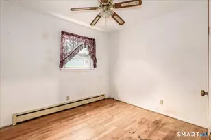 25 Meadowbrook Rd, Danbury, CT 06811 - Photo 14