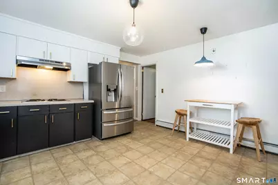 157 Quaker Lane South, West Hartford, CT 06119 - Photo 12