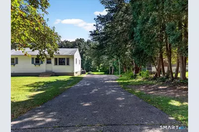 416 Cherry Lane, Montville, CT 06370 - Photo 6