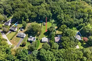 416 Cherry Ln, Montville, CT 06370 - Photo 16