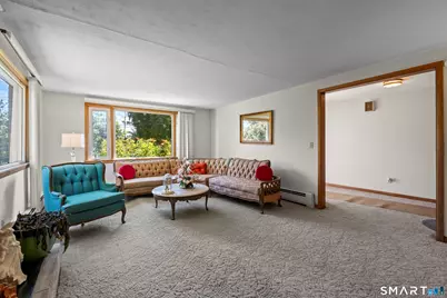 429 Mountain Road, West Hartford, CT 06107 - Photo 6