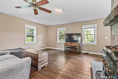 69 Nonnewaug Road, Woodbury, CT 06798 - Photo 4