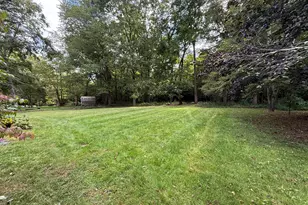 26 Francis Dr, Lebanon, CT 06249 - Photo 4