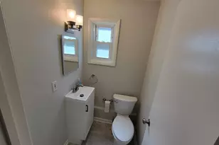 175 Franklin St, Ansonia, CT 06401 - Photo 12