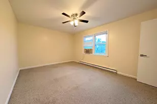 2 Irving Pl, Danbury, CT 06810 - Photo 10