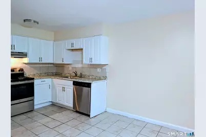 2 Irving Place #B, Danbury, CT 06810 - Photo 6