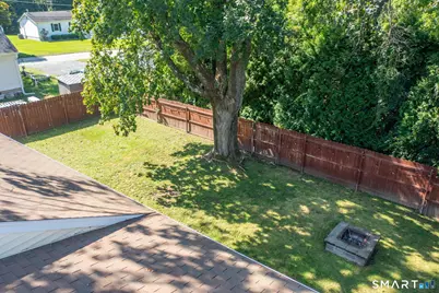 4 Meditz Court, Norwich, CT 06360 - Photo 12