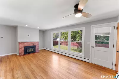 4 Meditz Court, Norwich, CT 06360 - Photo 18