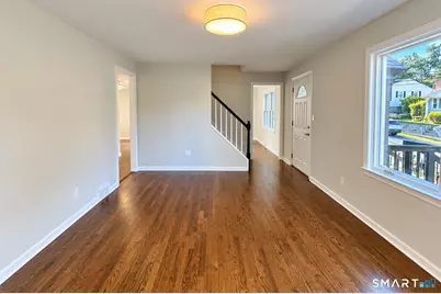 347 Goldenrod Avenue, Bridgeport, CT 06606 - Photo 2