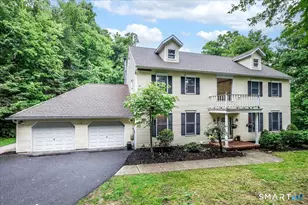 33 Greenknoll Dr, Brookfield, CT 06804 - Photo 1