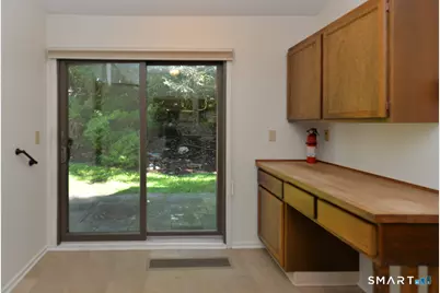 955 Heritage Village #B, Southbury, CT 06488 - Photo 8