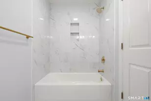 468 Main St, East Lyme, CT 06357 - Photo 22