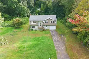 4 Petersson Cir, Stafford, CT 06076 - Photo 2