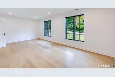 23 Laurel Road, Stamford, CT 06903 - Photo 24