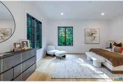 23 Laurel Road, Stamford, CT 06903 - Photo 16
