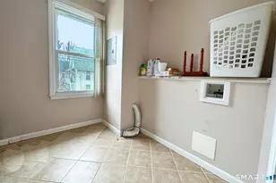 284 N Main St, Ansonia, CT 06401 - Photo 6