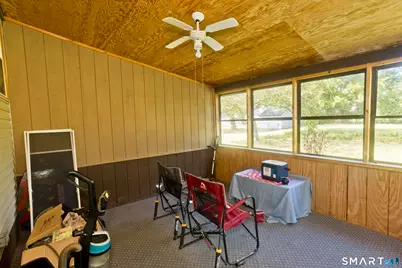 32 Indian Run, Enfield, CT 06082 - Photo 20