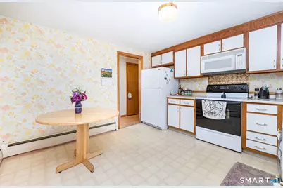 136 Charter Road, Wethersfield, CT 06109 - Photo 12