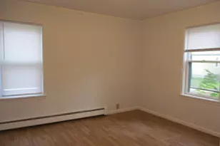 79 Battey St, Putnam, CT 06260 - Photo 8