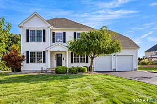120 Spring Valley Dr, Berlin, CT 06037 - Photo 2