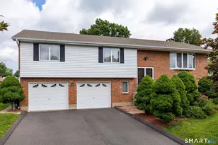 15 Colonial Dr, Wethersfield, CT 06109 - Photo 1