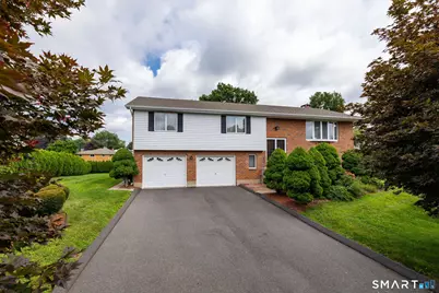 15 Colonial Drive, Wethersfield, CT 06109 - Photo 6