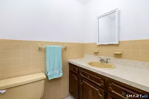 15 Colonial Dr, Wethersfield, CT 06109 - Photo 24