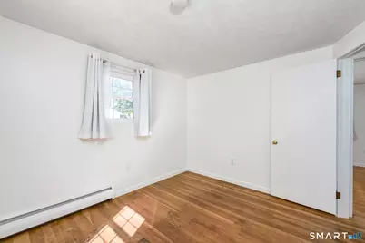 10 Ann Street, Enfield, CT 06082 - Photo 12