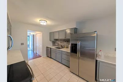 230 Shagbark Drive #230, Derby, CT 06418 - Photo 6