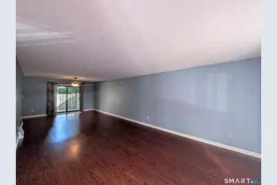 230 Shagbark Drive #230, Derby, CT 06418 - Photo 2