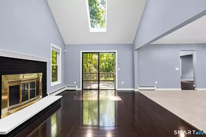 10 Quail Run, Bloomfield, CT 06002 - Photo 8