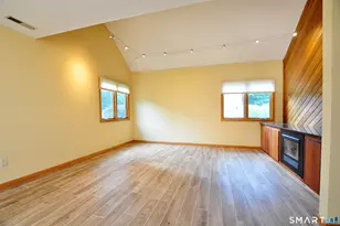 6 Tamarack Ln, Simsbury, CT 06070 - Photo 8