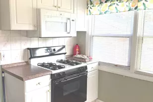28 Singer Ct, Stratford, CT 06614 - Photo 6