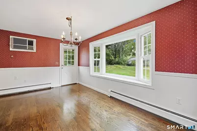 3 Arrow Street, Enfield, CT 06082 - Photo 18