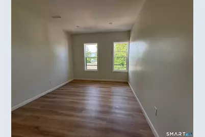 5 Winter Street, Hartford, CT 06120 - Photo 8