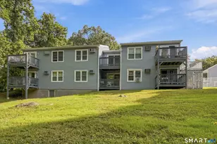 19 Hidden Knolls Cir, Monroe, CT 06468 - Photo 12