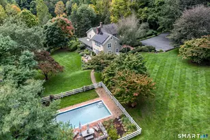 32 Leach Hollow Rd, Sherman, CT 06784 - Photo 4