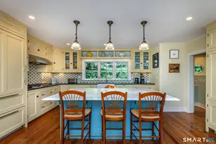 32 Leach Hollow Rd, Sherman, CT 06784 - Photo 4