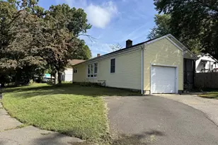 21 7th St, Ansonia, CT 06401 - Photo 2