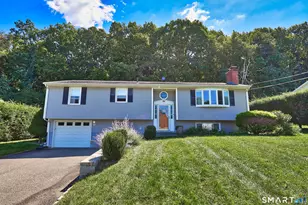 145 Dinatali Dr, Waterbury, CT 06705 - Photo 38
