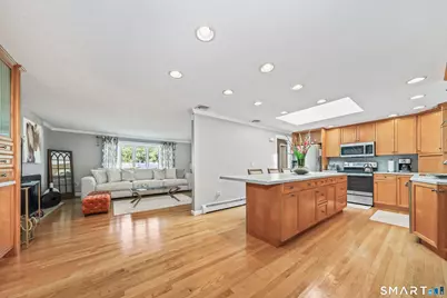 145 Dinatali Drive, Waterbury, CT 06705 - Photo 8
