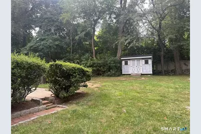 112 Rodgers Road #112, Fairfield, CT 06824 - Photo 4