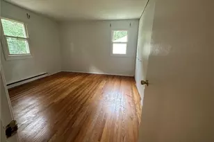 112 Rodgers Rd, Fairfield, CT 06824 - Photo 16