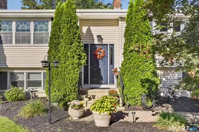 11 Wenzel Farm Road, North Haven, CT 06473 - Photo 2