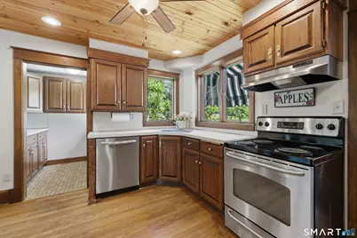 2 Quarry Road, Simsbury, CT 06070 - Photo 16